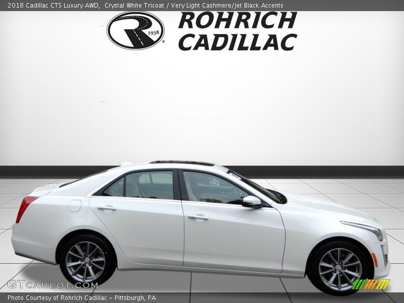 Crystal White Tricoat / Very Light Cashmere/Jet Black Accents 2018 Cadillac CTS Luxury AWD