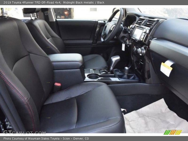 Midnight Black metallic / Black 2019 Toyota 4Runner TRD Off-Road 4x4