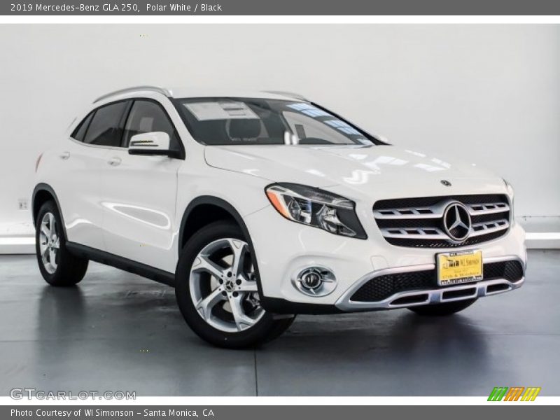 Polar White / Black 2019 Mercedes-Benz GLA 250