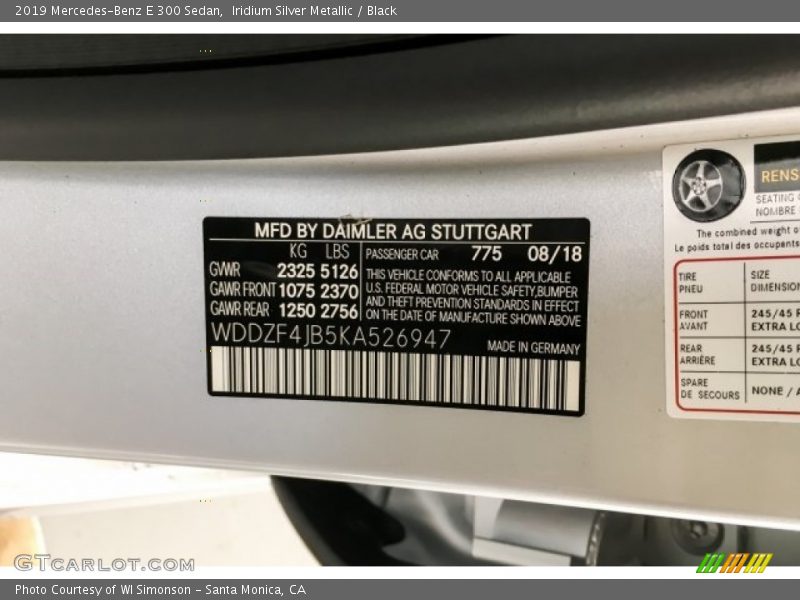 Iridium Silver Metallic / Black 2019 Mercedes-Benz E 300 Sedan