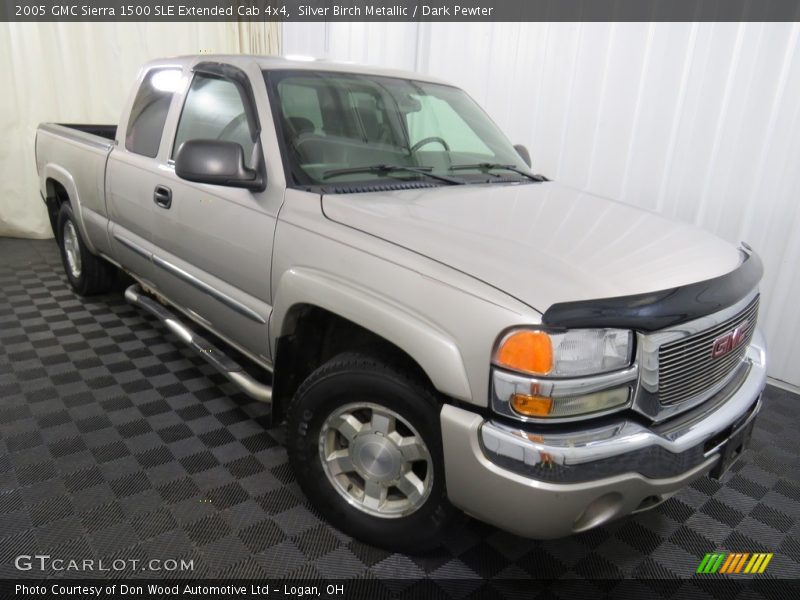 Silver Birch Metallic / Dark Pewter 2005 GMC Sierra 1500 SLE Extended Cab 4x4