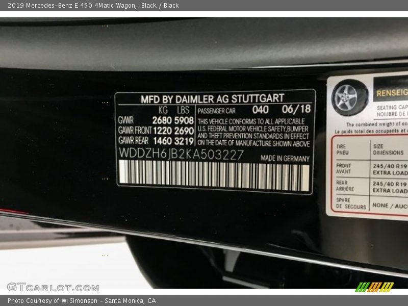 2019 E 450 4Matic Wagon Black Color Code 040