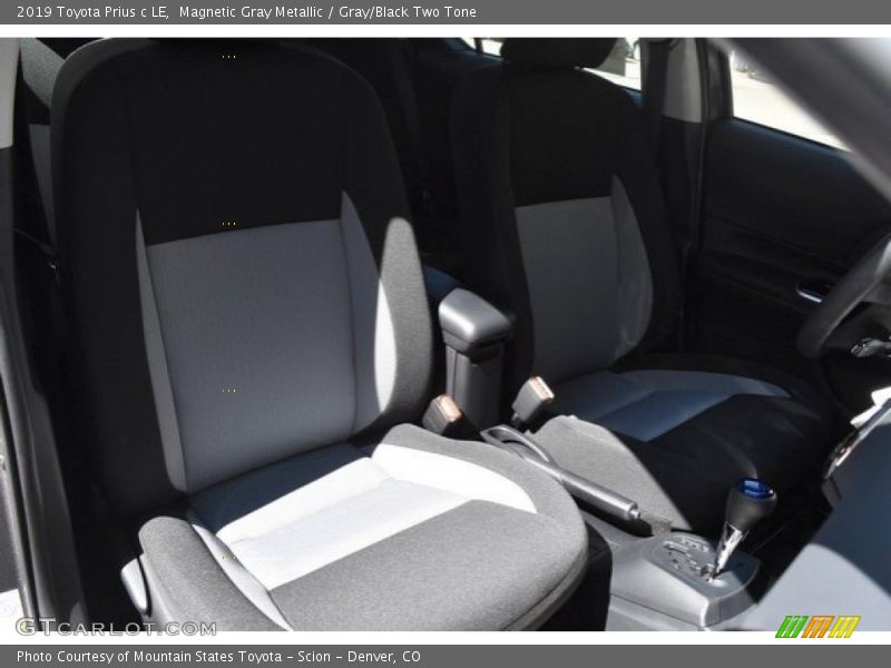 Magnetic Gray Metallic / Gray/Black Two Tone 2019 Toyota Prius c LE