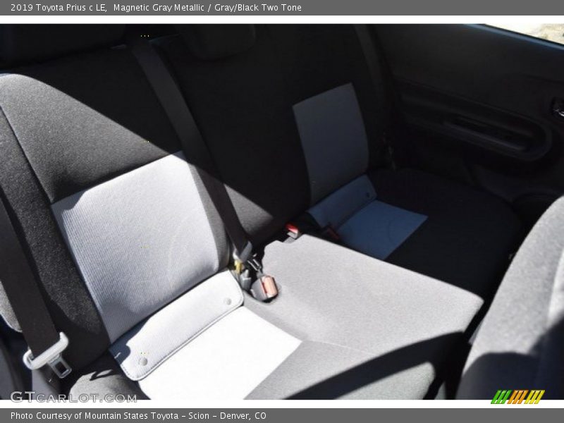 Magnetic Gray Metallic / Gray/Black Two Tone 2019 Toyota Prius c LE