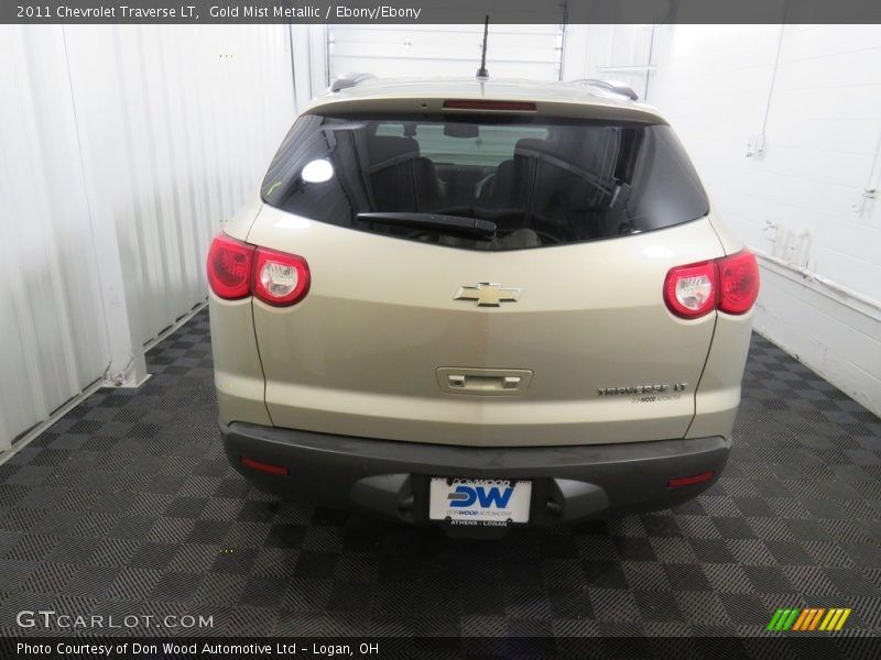 Gold Mist Metallic / Ebony/Ebony 2011 Chevrolet Traverse LT