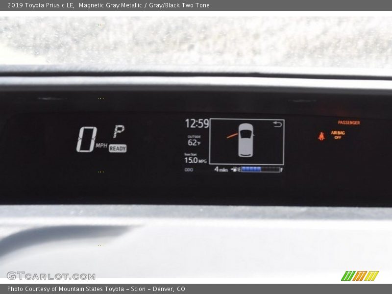 Magnetic Gray Metallic / Gray/Black Two Tone 2019 Toyota Prius c LE