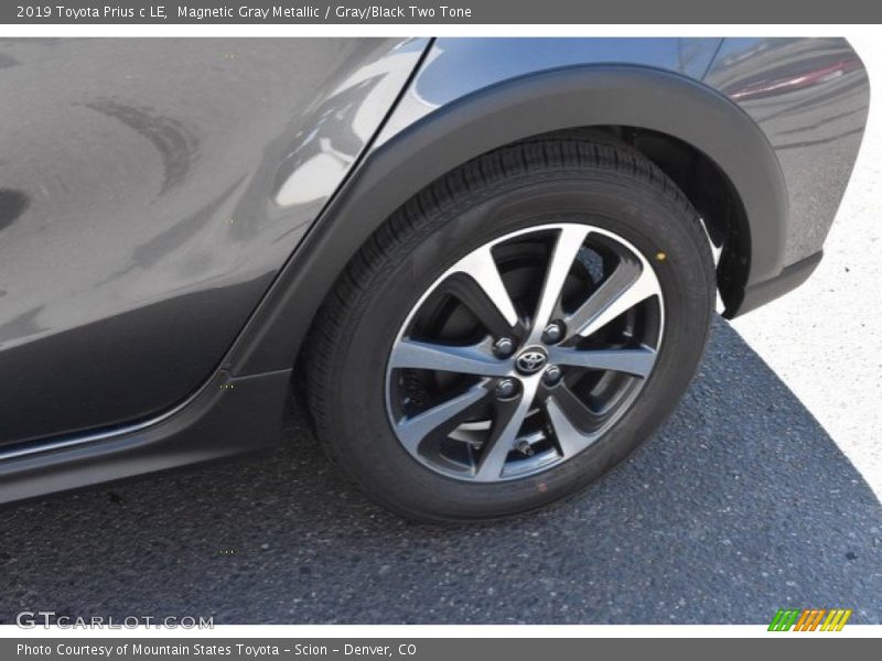  2019 Prius c LE Wheel