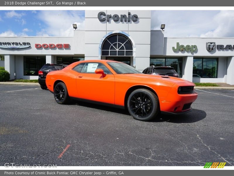 Go Mango / Black 2018 Dodge Challenger SXT