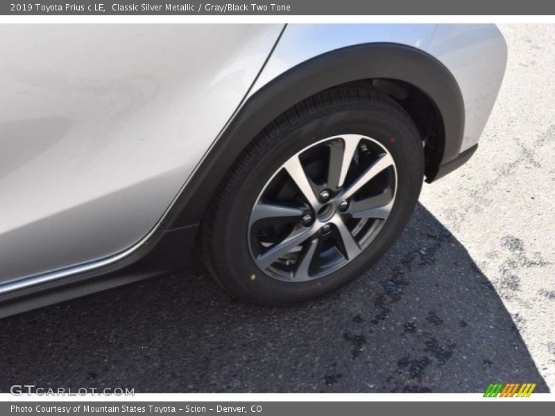  2019 Prius c LE Wheel