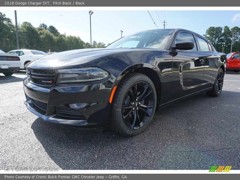 Pitch Black / Black 2018 Dodge Charger SXT