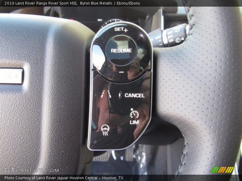  2019 Range Rover Sport HSE Steering Wheel