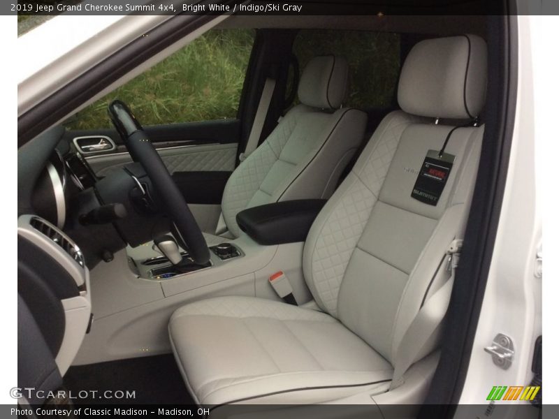 Bright White / Indigo/Ski Gray 2019 Jeep Grand Cherokee Summit 4x4