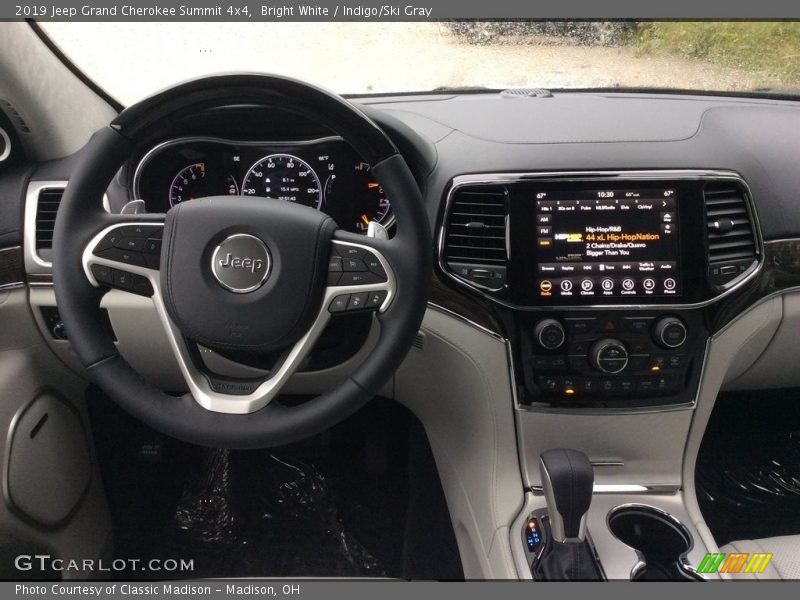 Bright White / Indigo/Ski Gray 2019 Jeep Grand Cherokee Summit 4x4