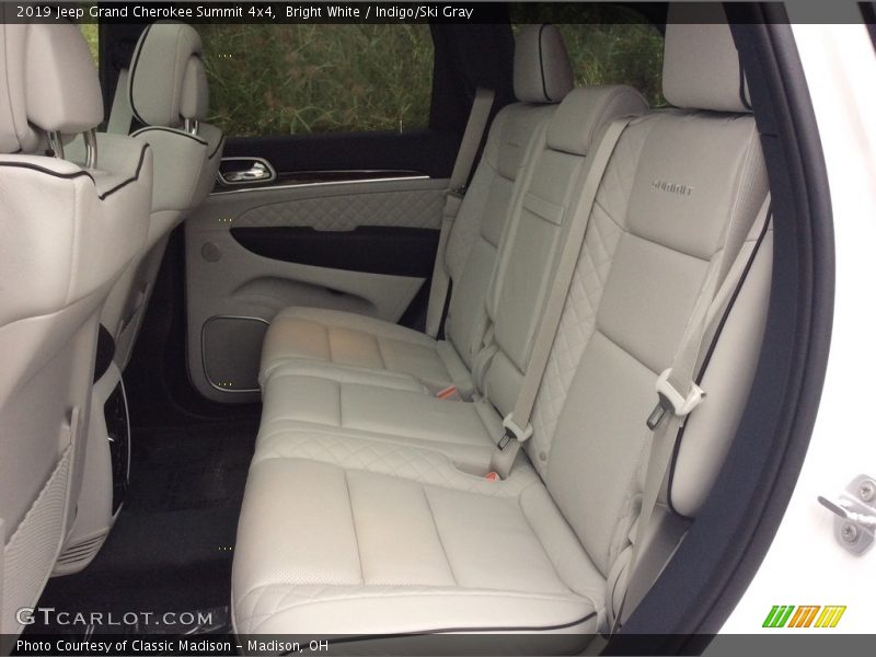 Bright White / Indigo/Ski Gray 2019 Jeep Grand Cherokee Summit 4x4