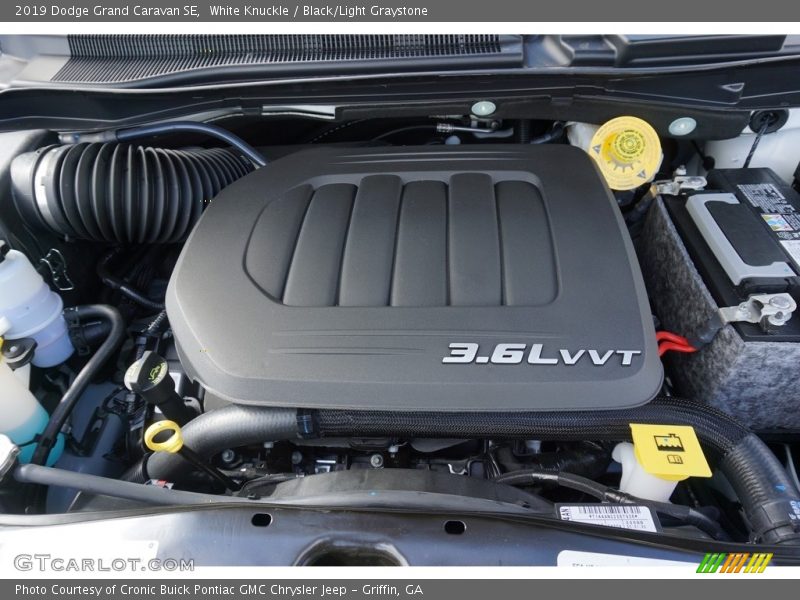 White Knuckle / Black/Light Graystone 2019 Dodge Grand Caravan SE
