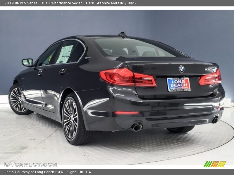 Dark Graphite Metallic / Black 2019 BMW 5 Series 530e iPerformance Sedan