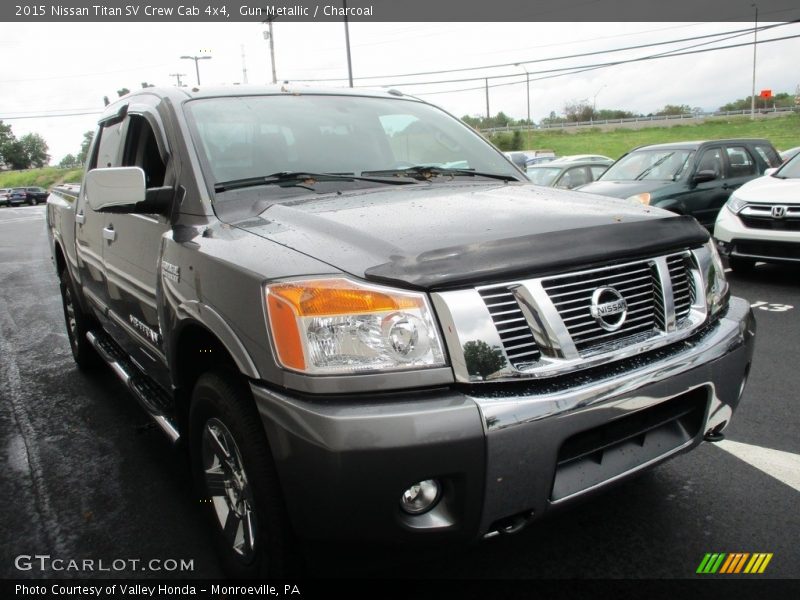 Gun Metallic / Charcoal 2015 Nissan Titan SV Crew Cab 4x4