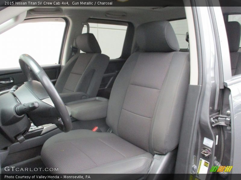 Gun Metallic / Charcoal 2015 Nissan Titan SV Crew Cab 4x4
