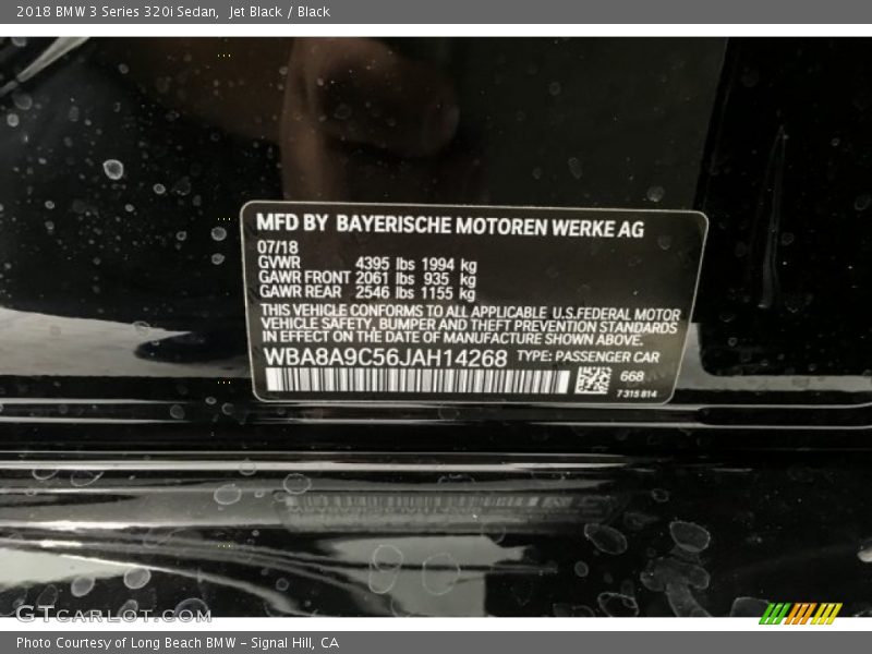Jet Black / Black 2018 BMW 3 Series 320i Sedan