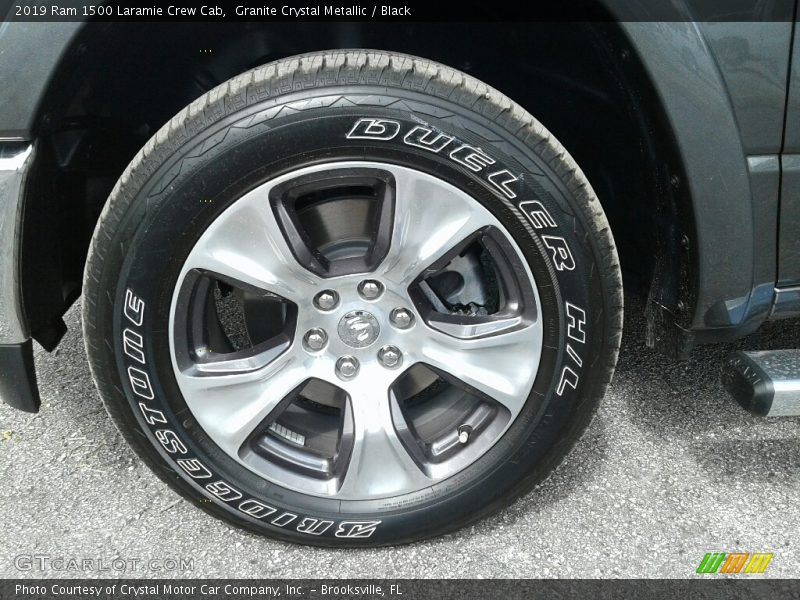 Granite Crystal Metallic / Black 2019 Ram 1500 Laramie Crew Cab