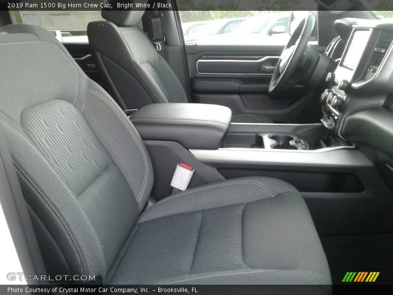 Bright White / Black 2019 Ram 1500 Big Horn Crew Cab
