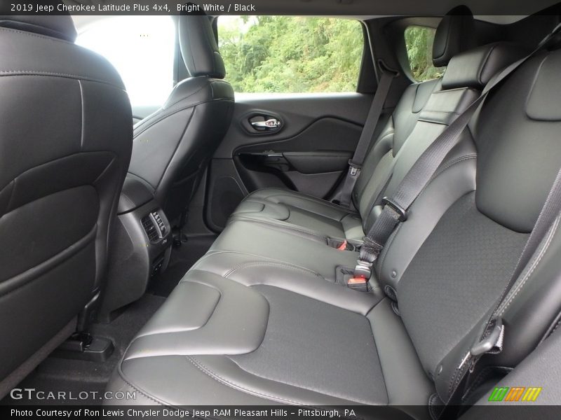 Rear Seat of 2019 Cherokee Latitude Plus 4x4