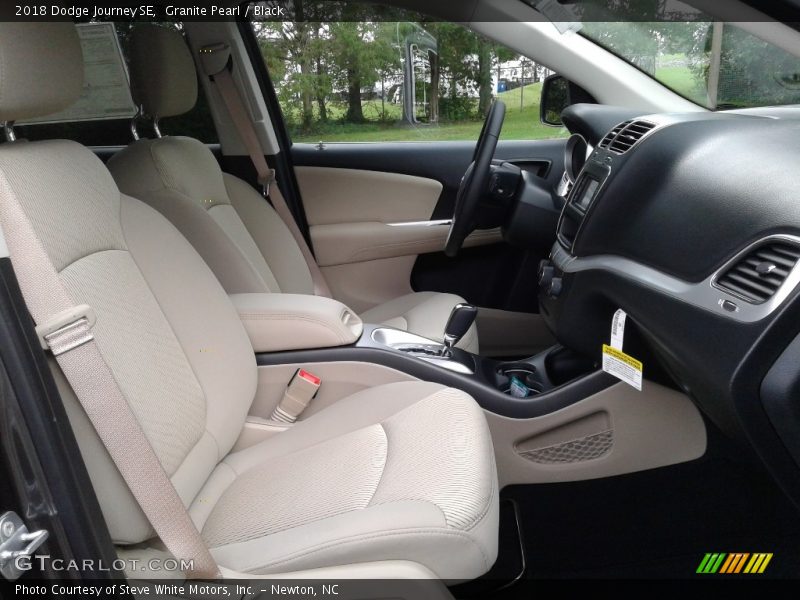Granite Pearl / Black 2018 Dodge Journey SE