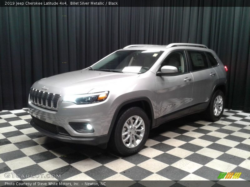 Billet Silver Metallic / Black 2019 Jeep Cherokee Latitude 4x4