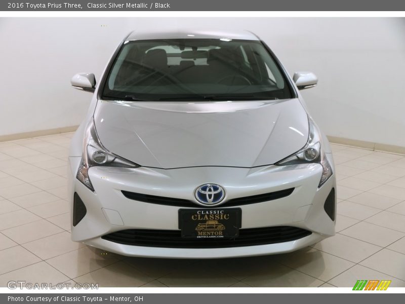 Classic Silver Metallic / Black 2016 Toyota Prius Three