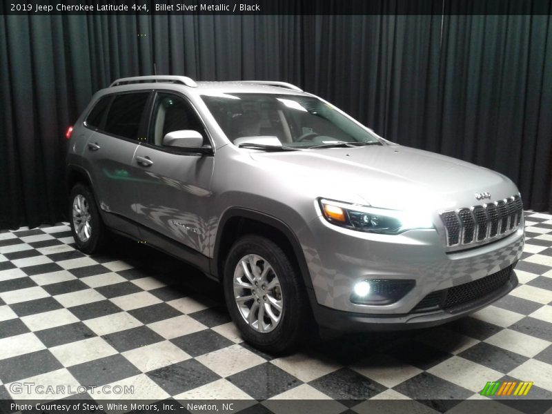 Billet Silver Metallic / Black 2019 Jeep Cherokee Latitude 4x4