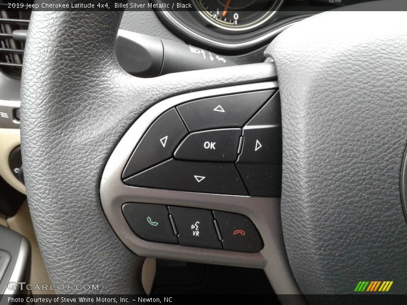 Billet Silver Metallic / Black 2019 Jeep Cherokee Latitude 4x4