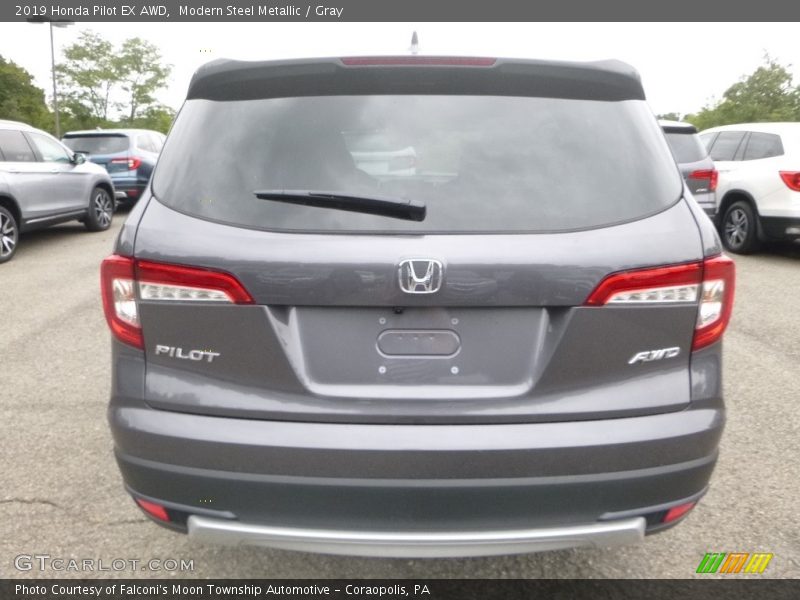 Modern Steel Metallic / Gray 2019 Honda Pilot EX AWD