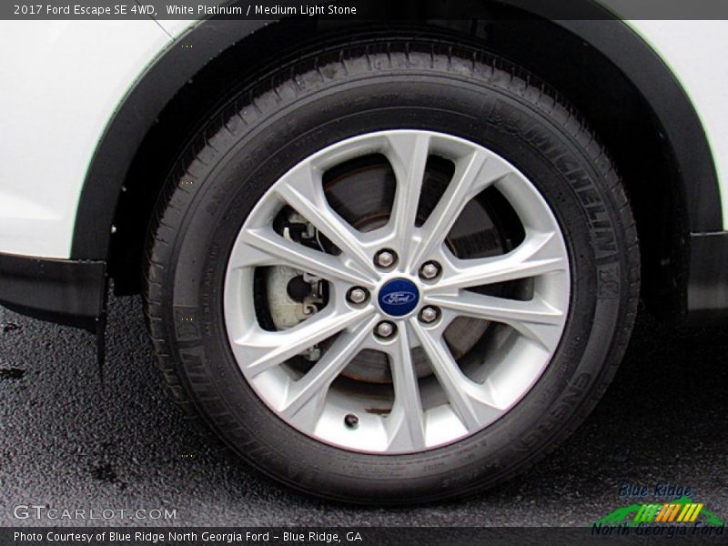 White Platinum / Medium Light Stone 2017 Ford Escape SE 4WD