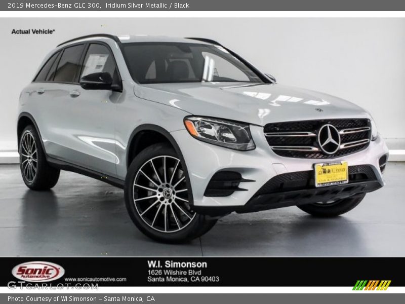 Iridium Silver Metallic / Black 2019 Mercedes-Benz GLC 300