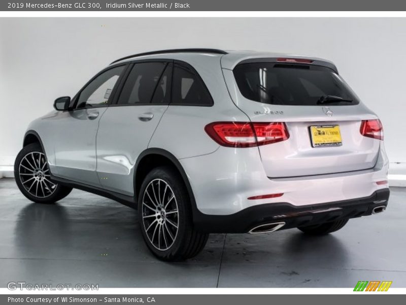 Iridium Silver Metallic / Black 2019 Mercedes-Benz GLC 300