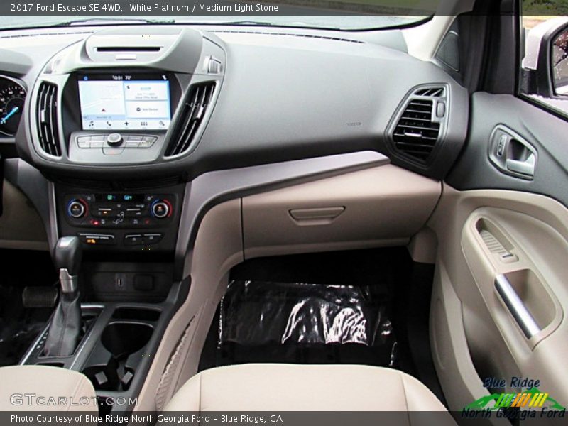 White Platinum / Medium Light Stone 2017 Ford Escape SE 4WD