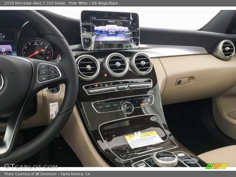 Polar White / Silk Beige/Black 2018 Mercedes-Benz C 300 Sedan