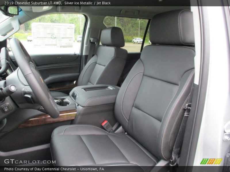 Silver Ice Metallic / Jet Black 2019 Chevrolet Suburban LT 4WD