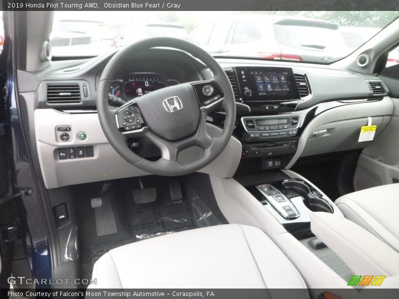  2019 Pilot Touring AWD Gray Interior