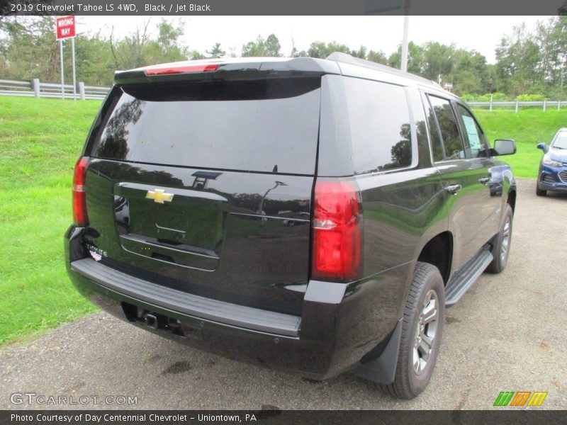 Black / Jet Black 2019 Chevrolet Tahoe LS 4WD