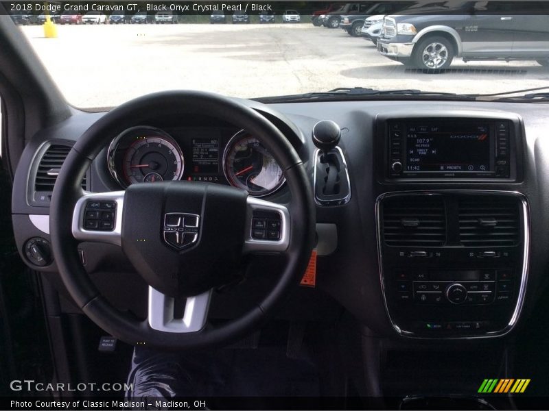 Black Onyx Crystal Pearl / Black 2018 Dodge Grand Caravan GT