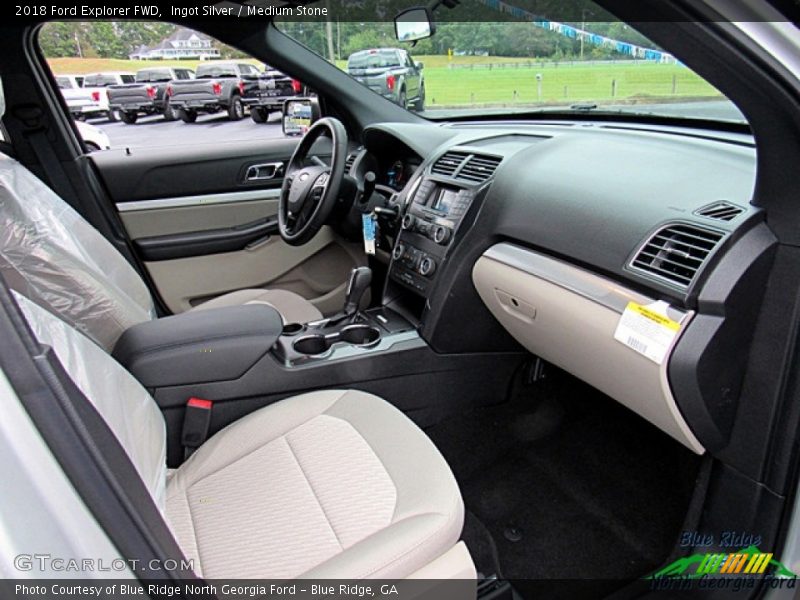 Ingot Silver / Medium Stone 2018 Ford Explorer FWD