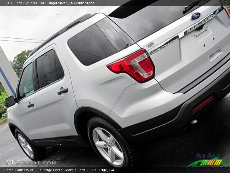 Ingot Silver / Medium Stone 2018 Ford Explorer FWD