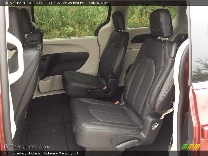 Velvet Red Pearl / Black/Alloy 2019 Chrysler Pacifica Touring L Plus