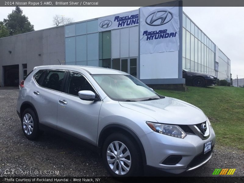 Brilliant Silver / Charcoal 2014 Nissan Rogue S AWD