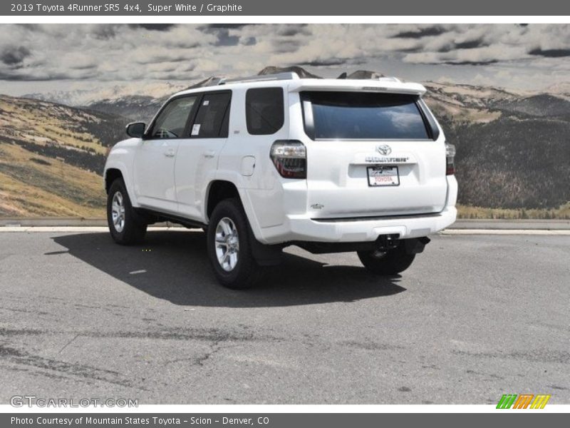 Super White / Graphite 2019 Toyota 4Runner SR5 4x4