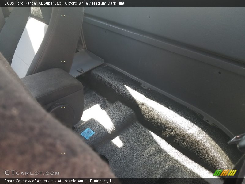Oxford White / Medium Dark Flint 2009 Ford Ranger XL SuperCab