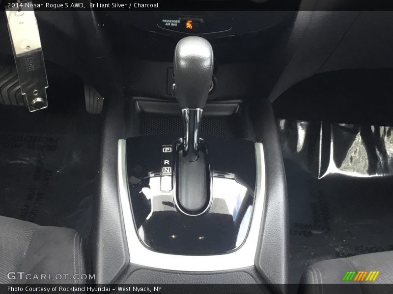 Brilliant Silver / Charcoal 2014 Nissan Rogue S AWD