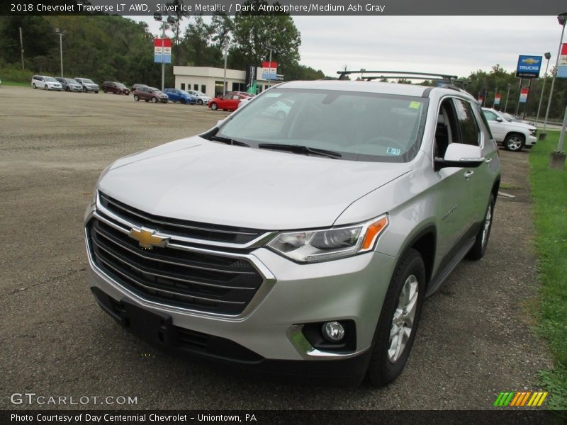 Silver Ice Metallic / Dark Atmosphere/Medium Ash Gray 2018 Chevrolet Traverse LT AWD