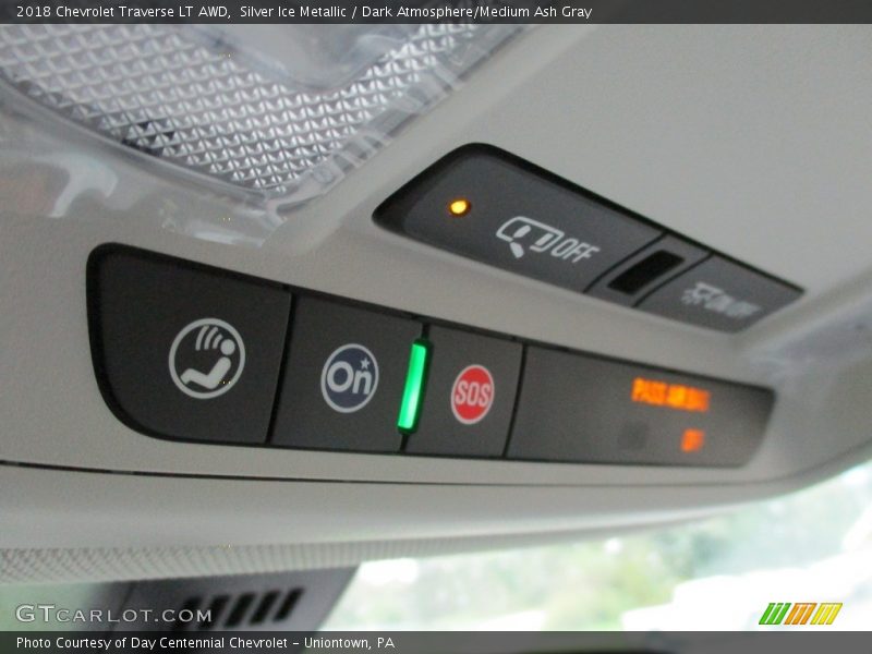 Silver Ice Metallic / Dark Atmosphere/Medium Ash Gray 2018 Chevrolet Traverse LT AWD